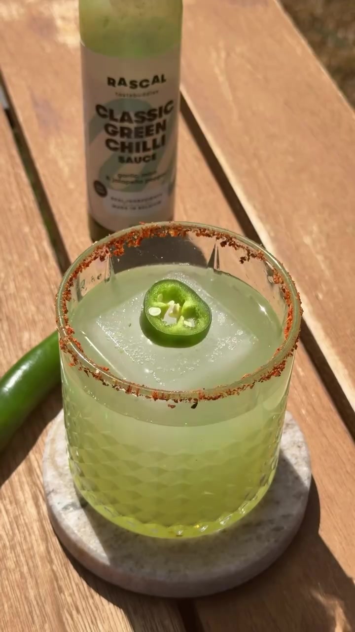 Spicy Margarita met jalapeño en Rascal Classic Green Chilli Sauce